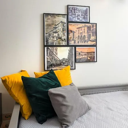 Astudio Apartment Split